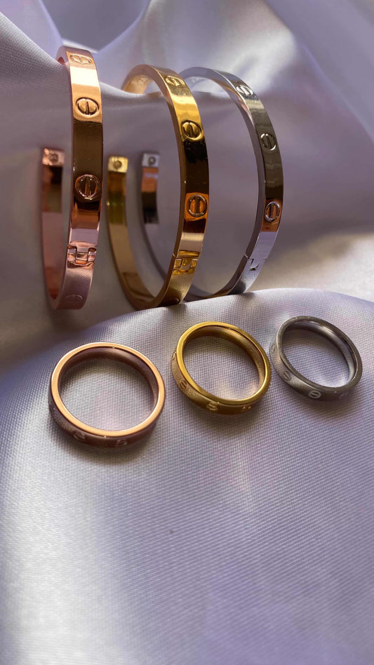 Cartier love