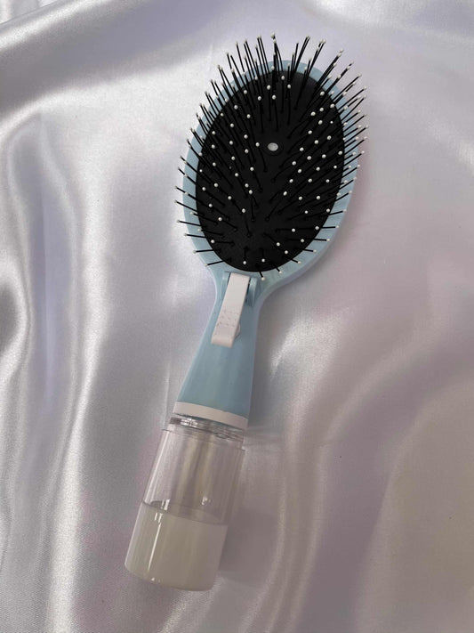 brosse cheveux et spray haille